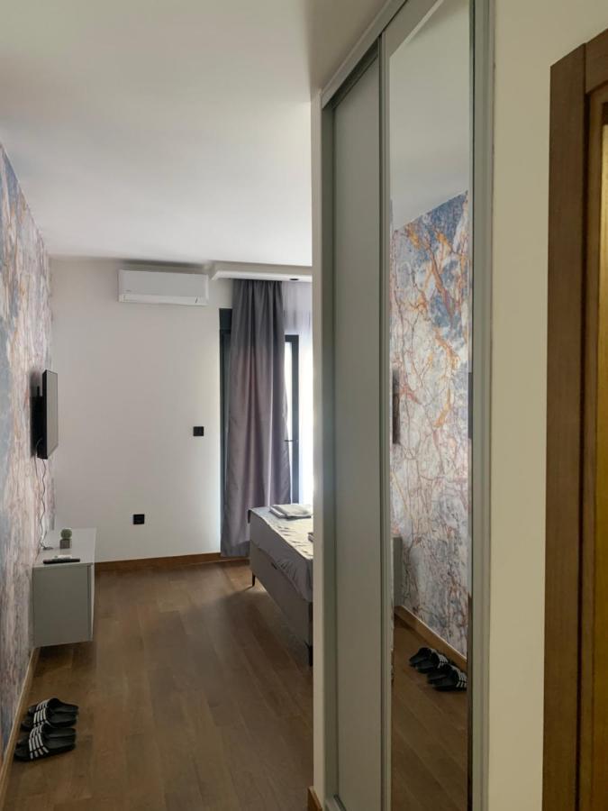 Ad Luxury Apartment Podgorica Ngoại thất bức ảnh