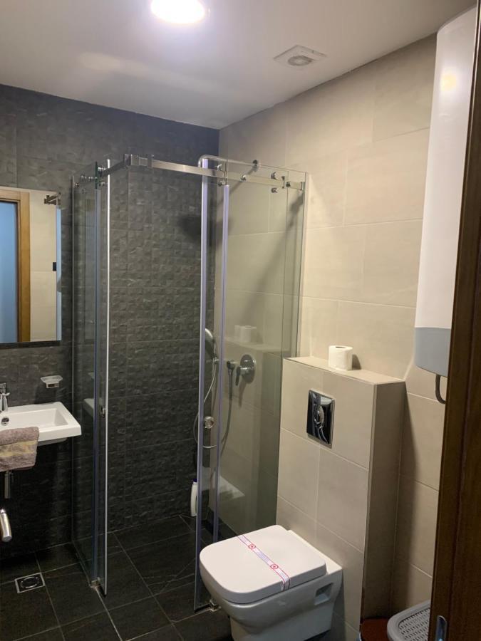 Ad Luxury Apartment Podgorica Ngoại thất bức ảnh