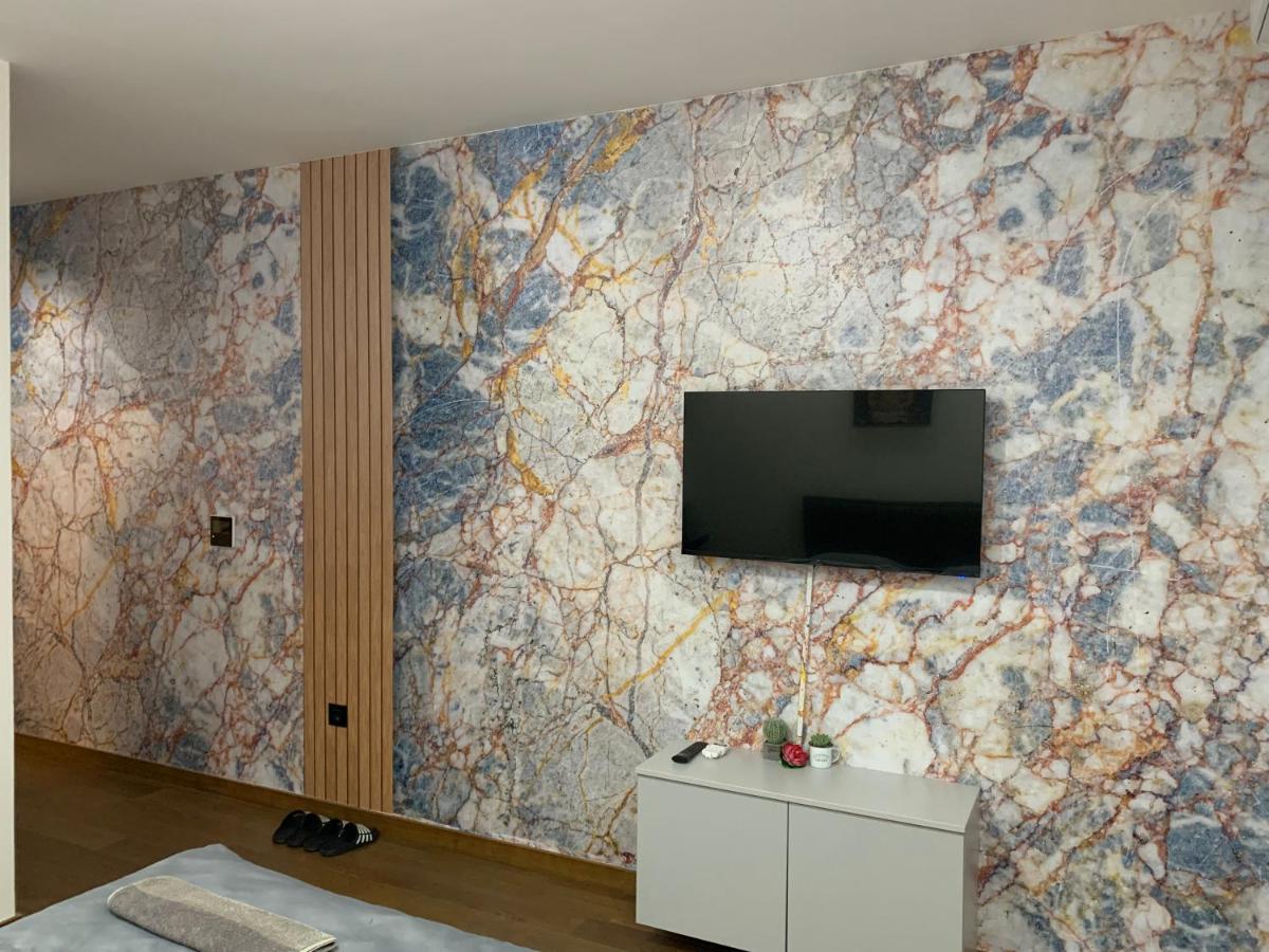Ad Luxury Apartment Podgorica Ngoại thất bức ảnh