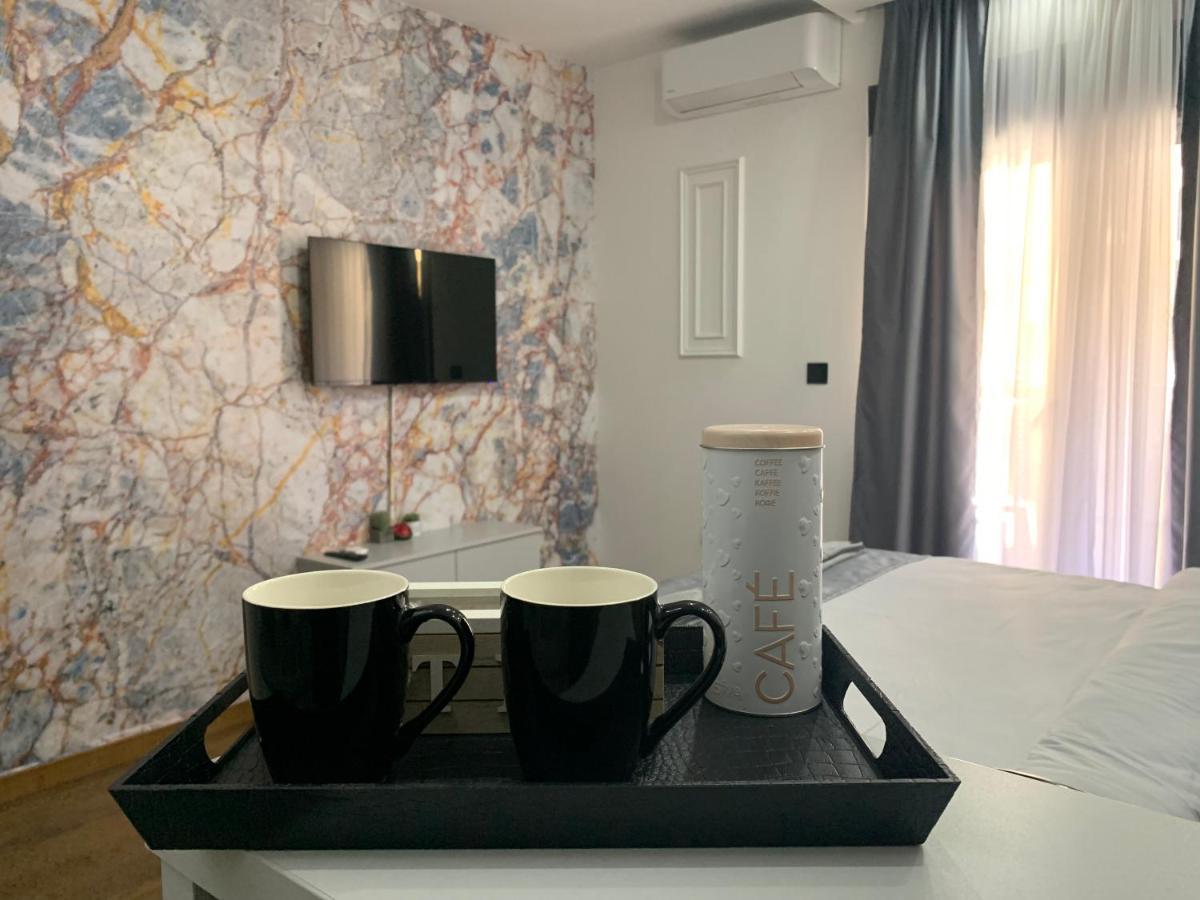 Ad Luxury Apartment Podgorica Ngoại thất bức ảnh