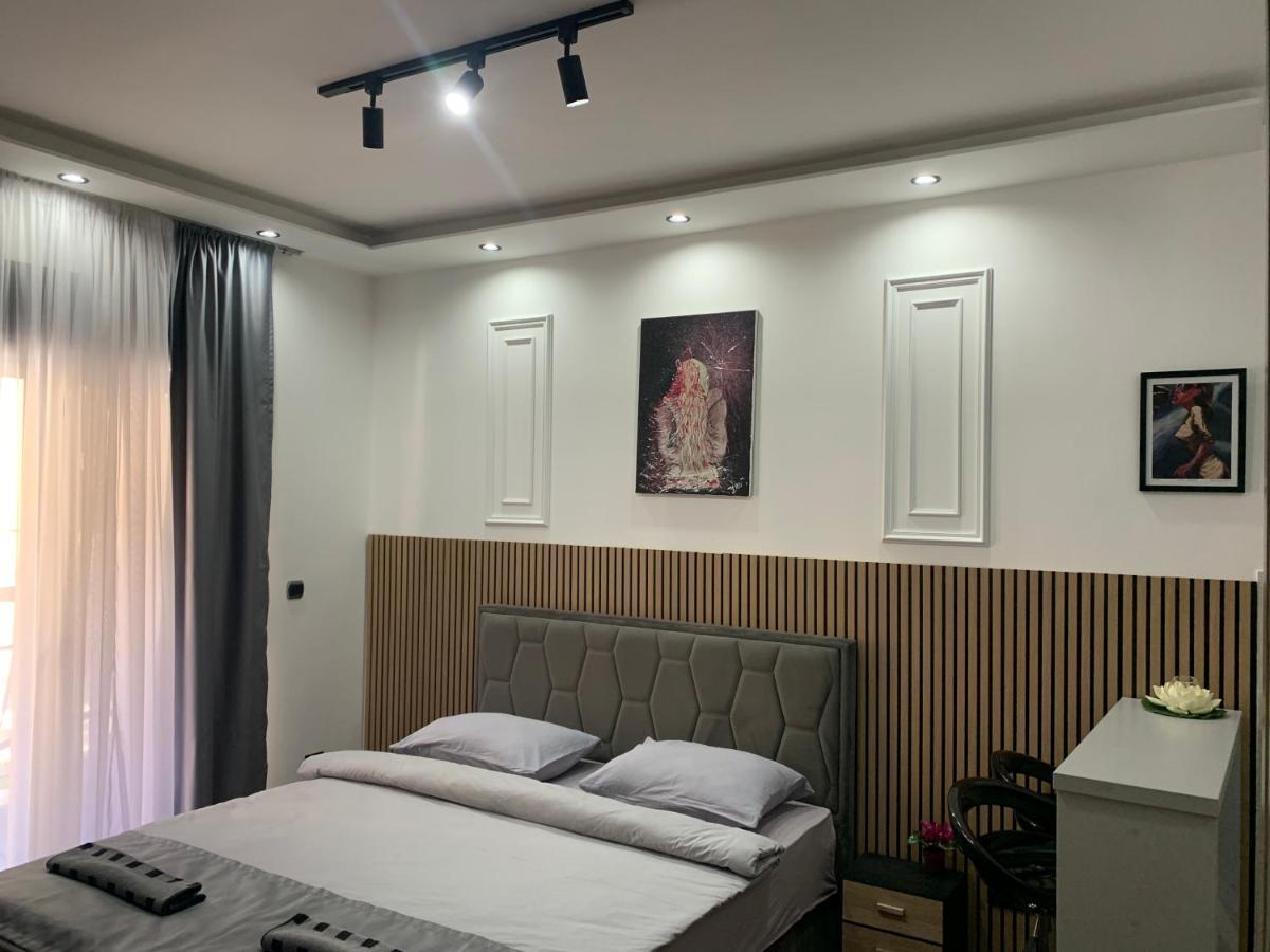 Ad Luxury Apartment Podgorica Ngoại thất bức ảnh