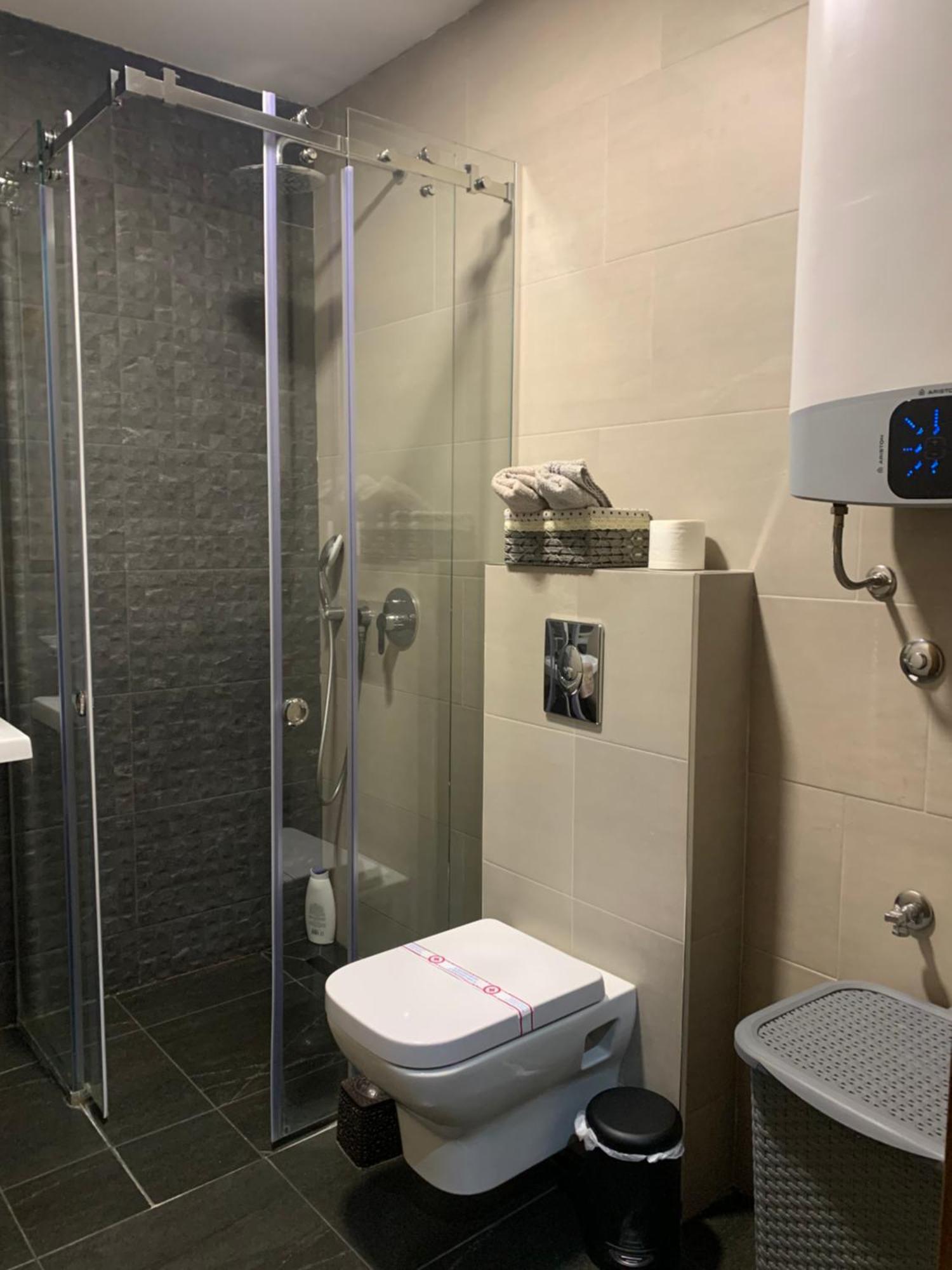 Ad Luxury Apartment Podgorica Ngoại thất bức ảnh